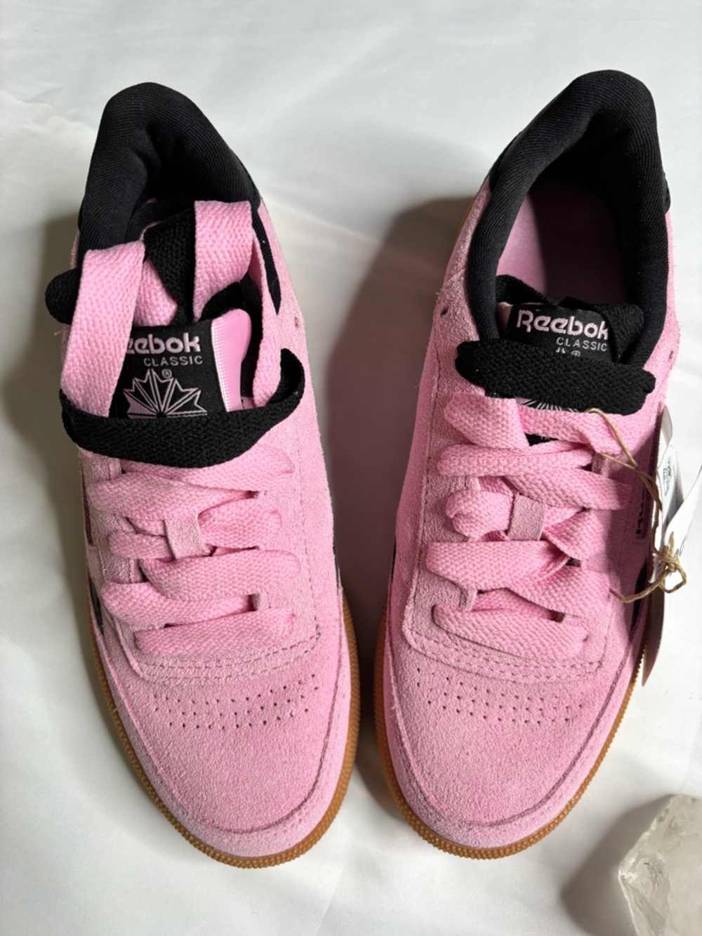 Reebok Pink Club C Revenge Kids size 5/ Woman’s size 7 Sneakers | NWT - Picture 3 of 16